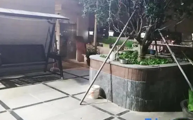 Yaduo Hotel (Tingshan Square)