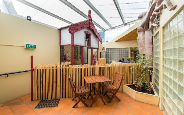 Tahuna Pod Hostel