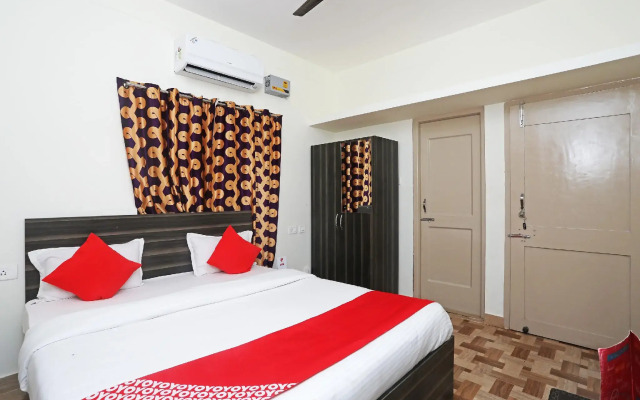 OYO 15084 Sai Lotus Residency