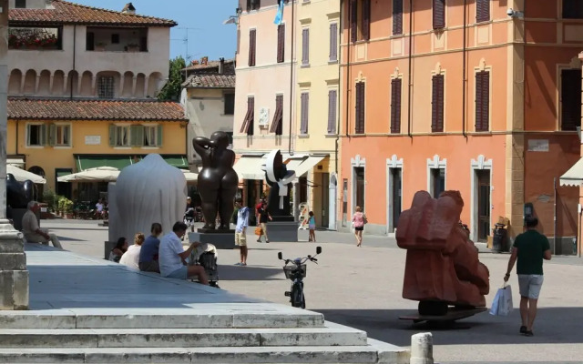 Suite Carla Lovely Apartment in Pietrasanta Center