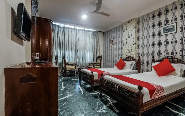 OYO 11316 Athithi INN