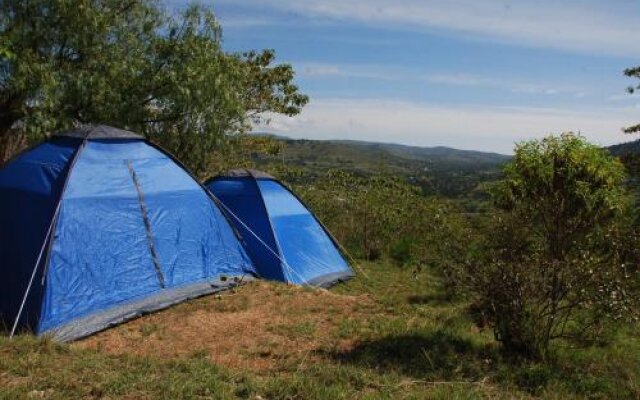 Ngari Hill Guest House & Campsite