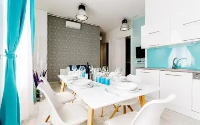 Central Stylish Apartments