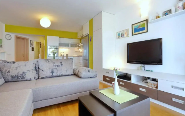 Apartment With Sea View
