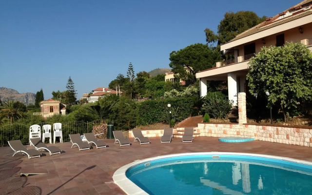 Residence Villa Santa Lucia