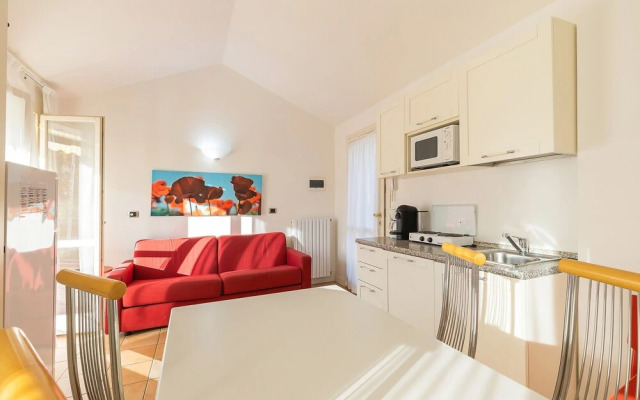 Porto Letizia Begonia 7