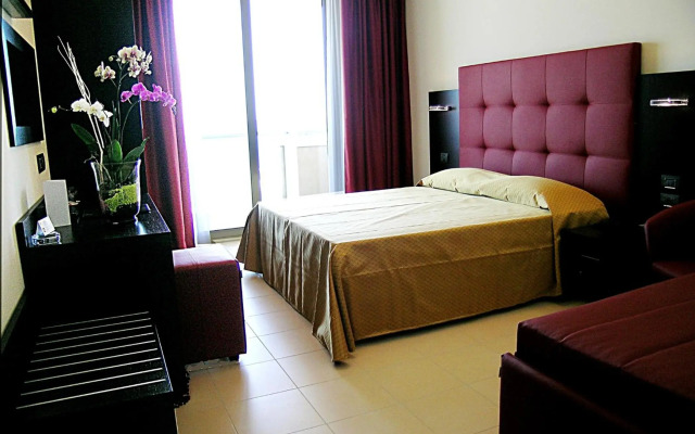 Terminal Palace & SPA