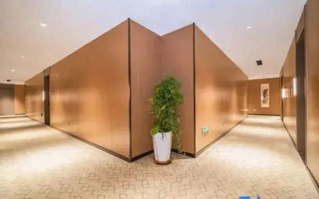 Xinxiang Hotel