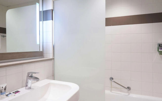 Mercure Le Mans Batignolles - Hôtel & Spa