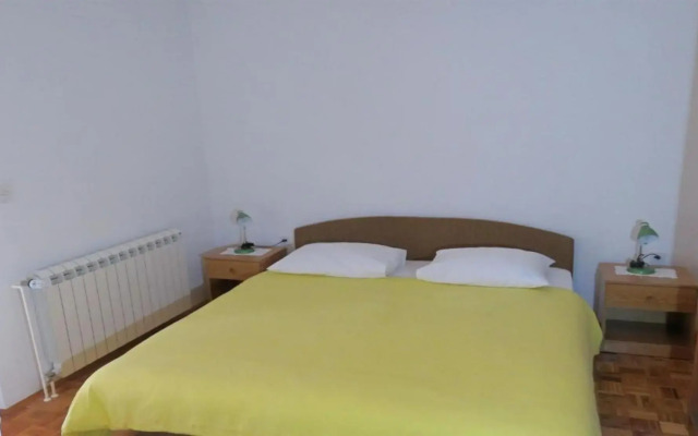 Dani - With Parking - A4