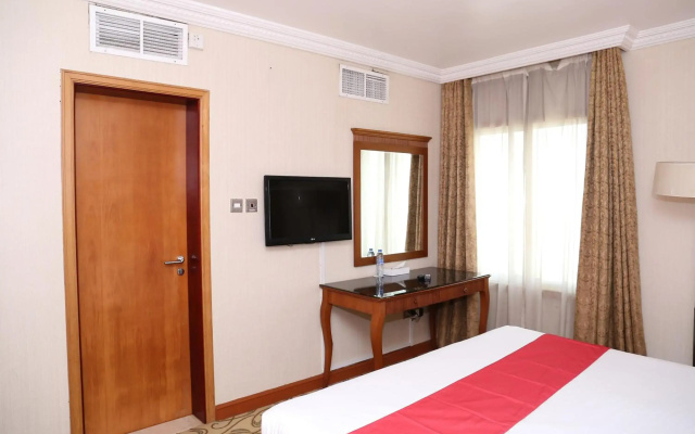 City Plaza Hotel