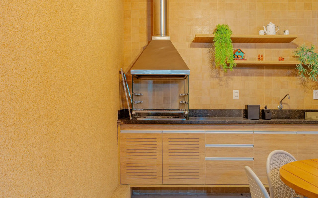 GB01 Excelente Casa 4 Suítes em Guarajuba com Piscina e Wi-fi