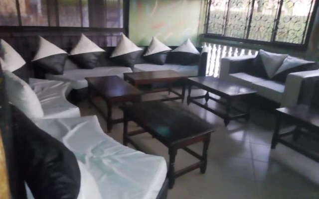 Da Harvey Lounge