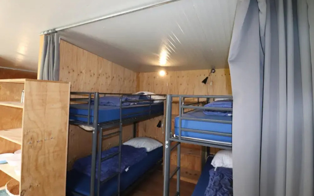 Cabin by Hegermeer With Boat Rentals