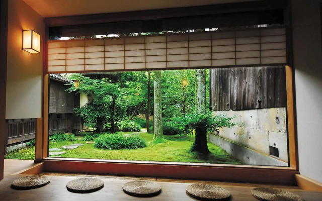 Ooedo Onsen Monogatari Awazu Grand Hotel