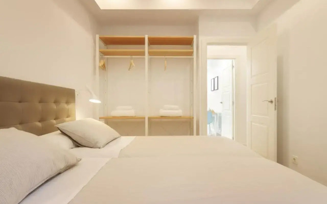 Modern Lovely House Guggenheim