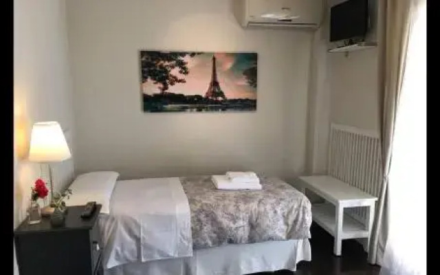 Kentia Rooms