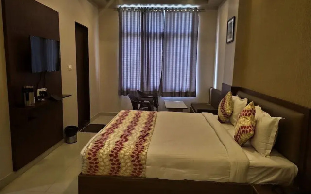 Hotel Oasis Park
