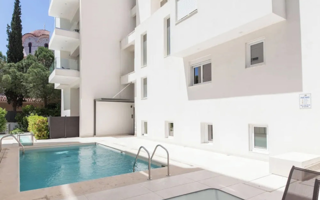 Marousi 2 Bd Luxury Living w Shared Pool