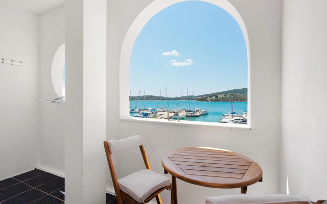 Irene Bed & Breakfast Tisno