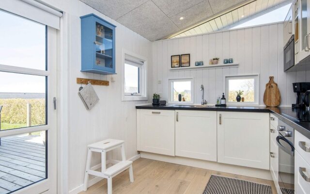 Mod Holiday Home in Jutland near Sea