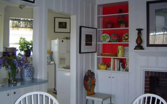 Ruby Lodge at Spring Lake Woods