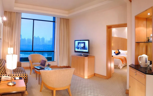 Xinhua Hotel Wuhan