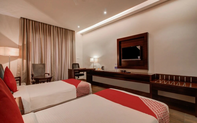 OYO 3575 The Wave International