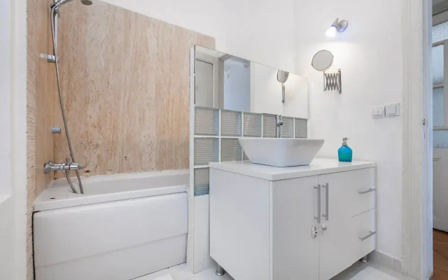 EV - 3bed in Cihangir with Stunning view