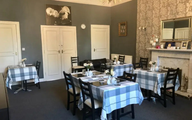 16 Pilrig Guest House