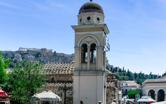 Sanders Center - Nice Studio Apt With Balcony