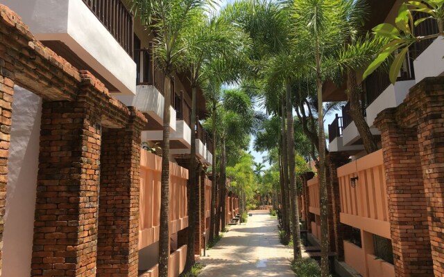 Circle Phuket Resort and Spa