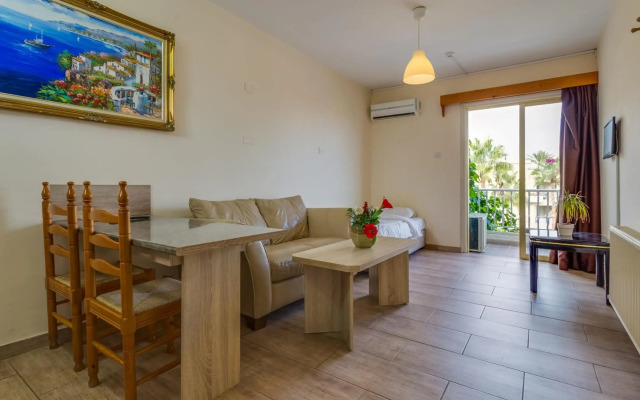 Antonis G. Hotel Apartments