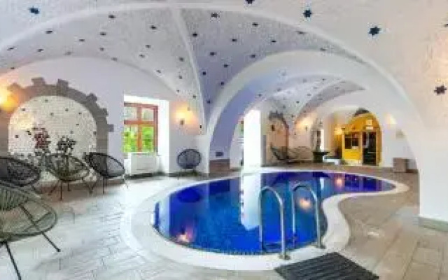 Hotel Vécsecity