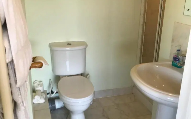 Orchard Manor - Guest house