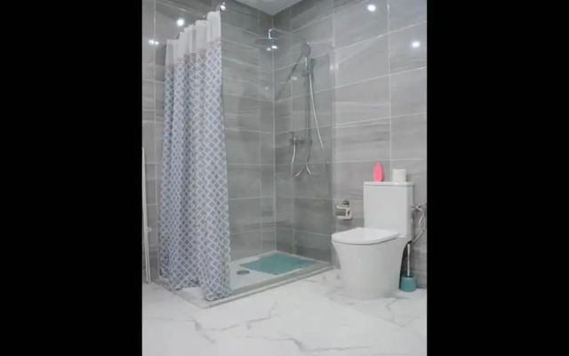 Exceptional Fully Refurbished 1 bed Apartment