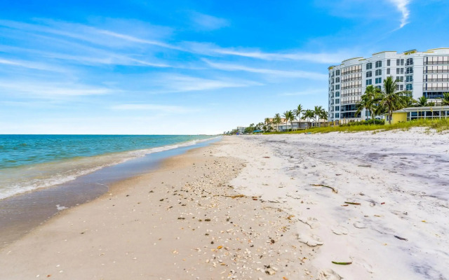 Park Shore Resort
