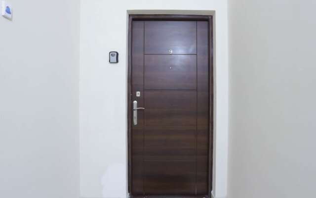 Stay Inn  on Buzand Str. 97