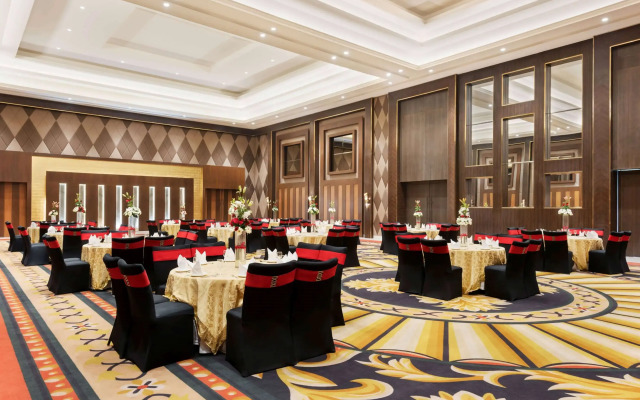 Ramada by Wyndham Lucknow Hotel and Convention Center