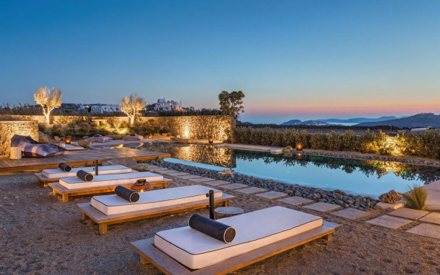 Portes Mykonos Suites & Villas