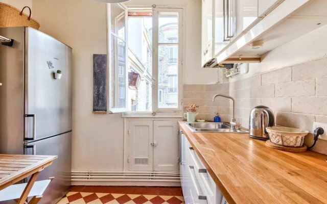 Charming Apartment for 2 in the 12th District