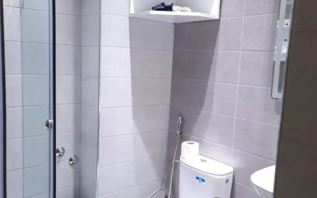 Adrarhost