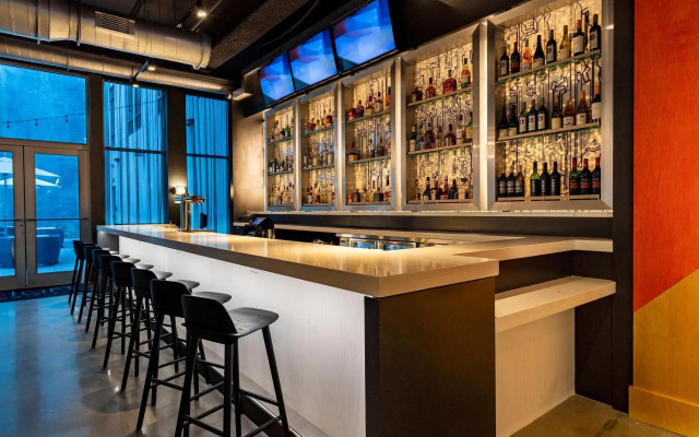 Aloft Savannah Downtown Historic District