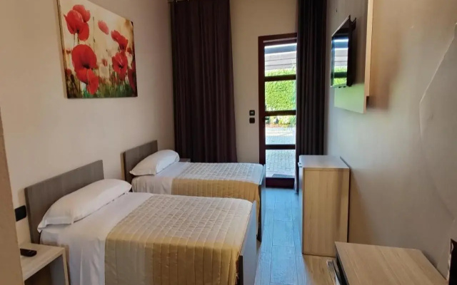 Break Hotel