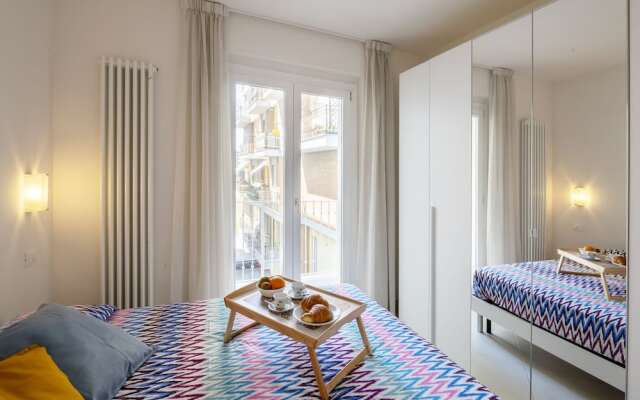 Elegante Trilocale Marconi Prima Fila Mare