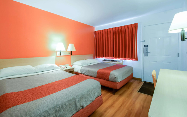 Motel 6 Kelso - Mt. St. Helens