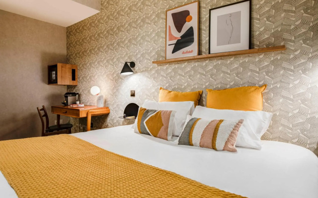 Republik Hôtel