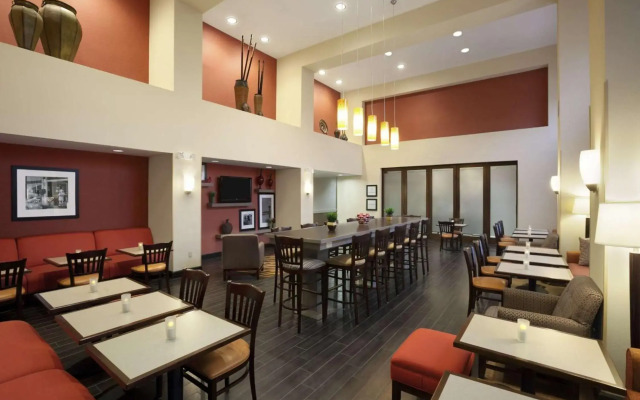 Hampton Inn & Suites Conroe - I-45 North