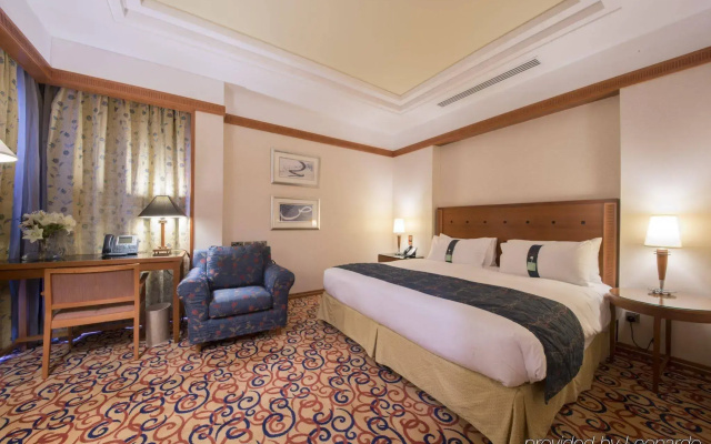 Holiday Inn Kuwait by IHG