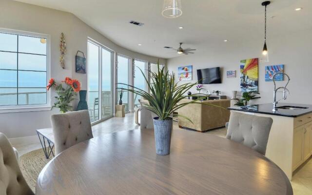 Diamond Beach 701 - Queen of Diamonds